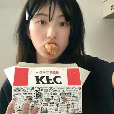 克莱尔的相机